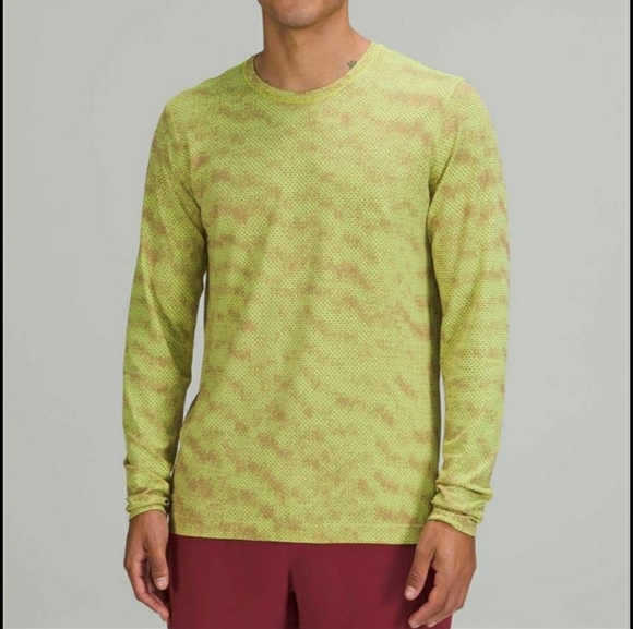 Lululemon Metal Vent Breathe Long Sleeve